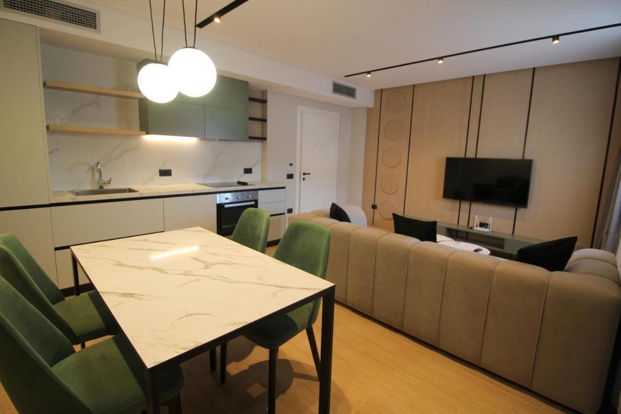 "The View" Luxury Apartments ซารานเดอ ภายนอก รูปภาพ