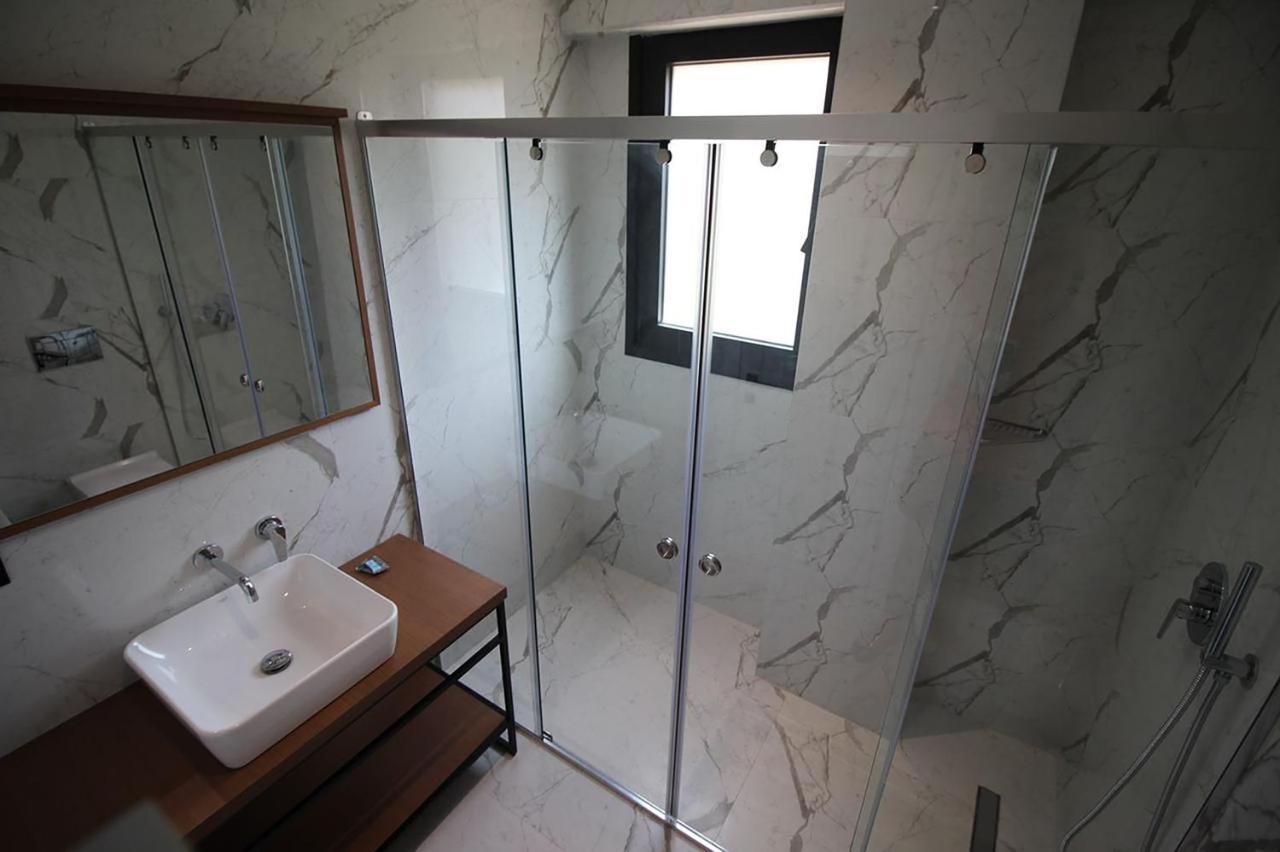 "The View" Luxury Apartments ซารานเดอ ภายนอก รูปภาพ